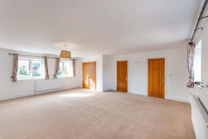 Photo 15- click for photo gallery